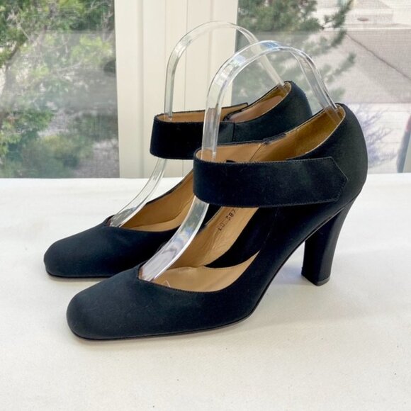Emporio Armani Black Satin Square Toe Pumps - Picture 1 of 13